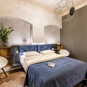 **** Apartahotel Mooo By The Castle República Checa